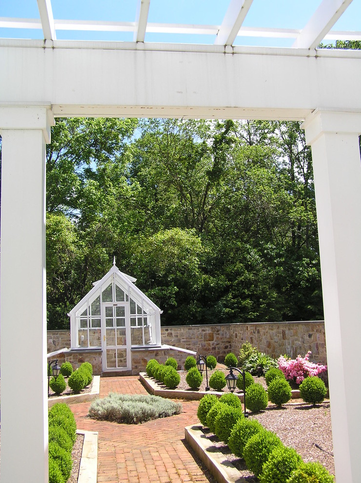 Bethlehem Pennsylvania Estate - Traditional - Landscape - Philadelphia