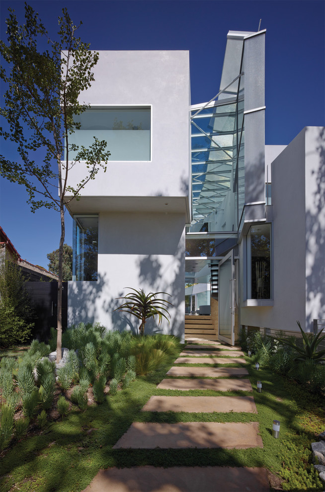 Mittelgroßer, Halbschattiger Moderner Garten im Sommer mit Betonboden in Los Angeles