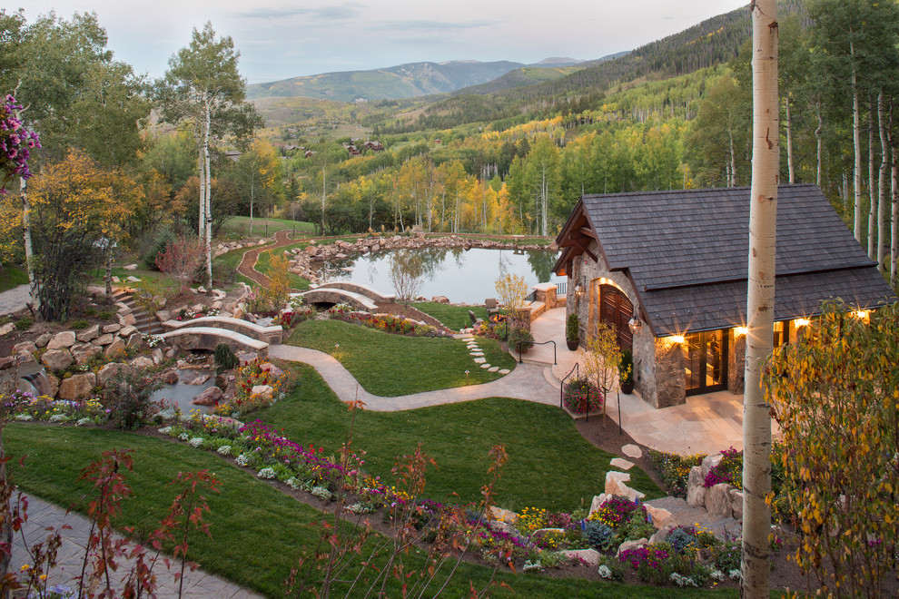Black Bear Cordillera, CO Rustic Landscape Denver by Meadow