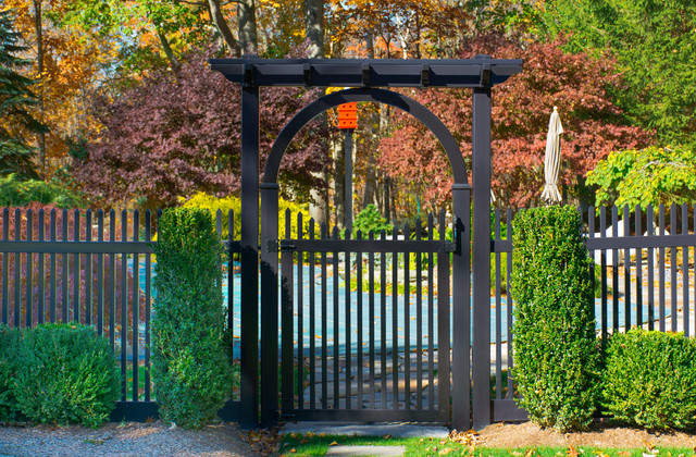 black vinyl fence