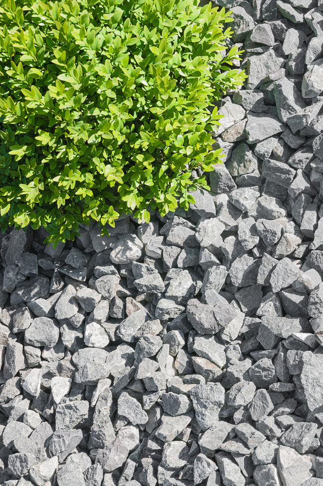 Bluestone Gravel and Stone Ideas from Mulch and Stone L.L.C ...
