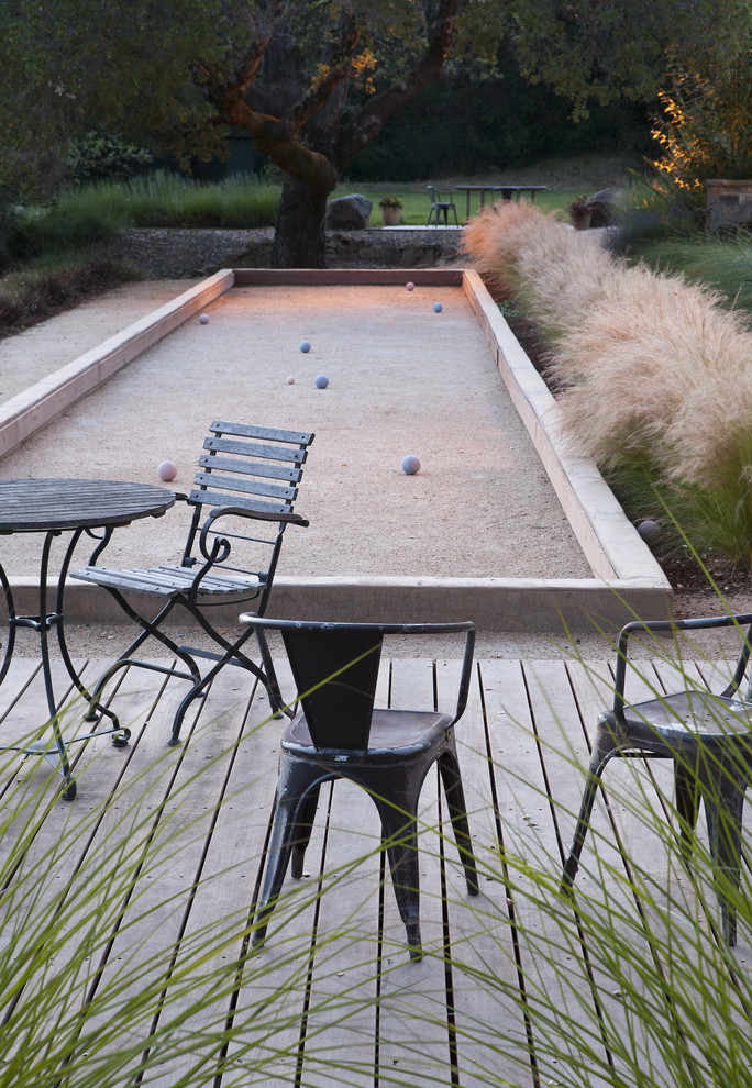 Inspiration for a contemporary garden in San Francisco with an outdoor sport court and decking.