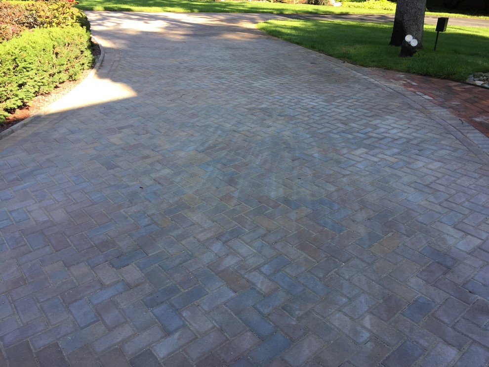 Brick Paver Driveway Cleaning, Polymeric Sand & Sealing in West