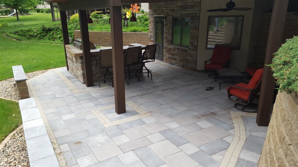 Cannon Lake Firepit Patio & Outdoor Kitchen Patio Minneapolis by