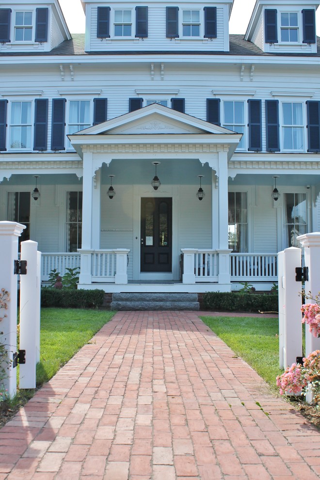 Cape Cod Landscaping Harwich Port Guest House Beach Style