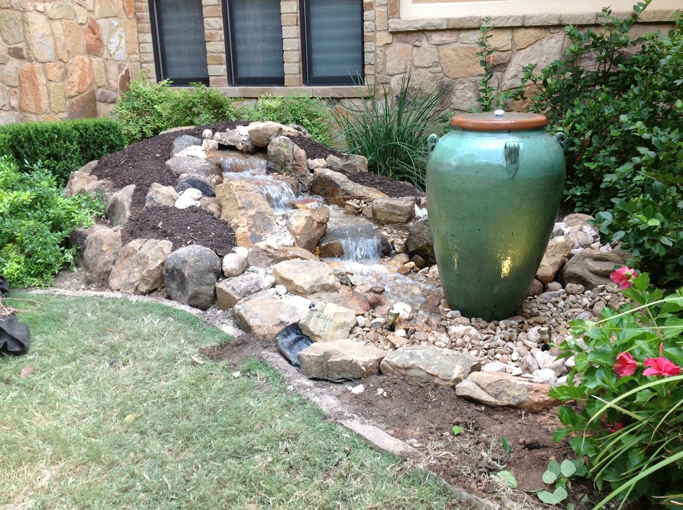 This is an example of a traditional landscaping in Austin.