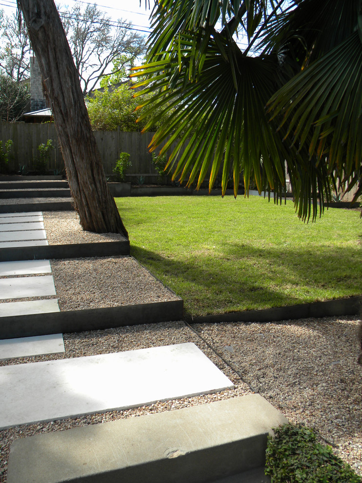 This is an example of a modern landscaping in Austin.