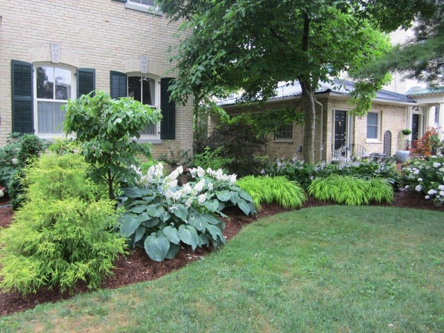 Classic Victorian Garden - Midcentury - Garden - Toronto - By Nicola's 