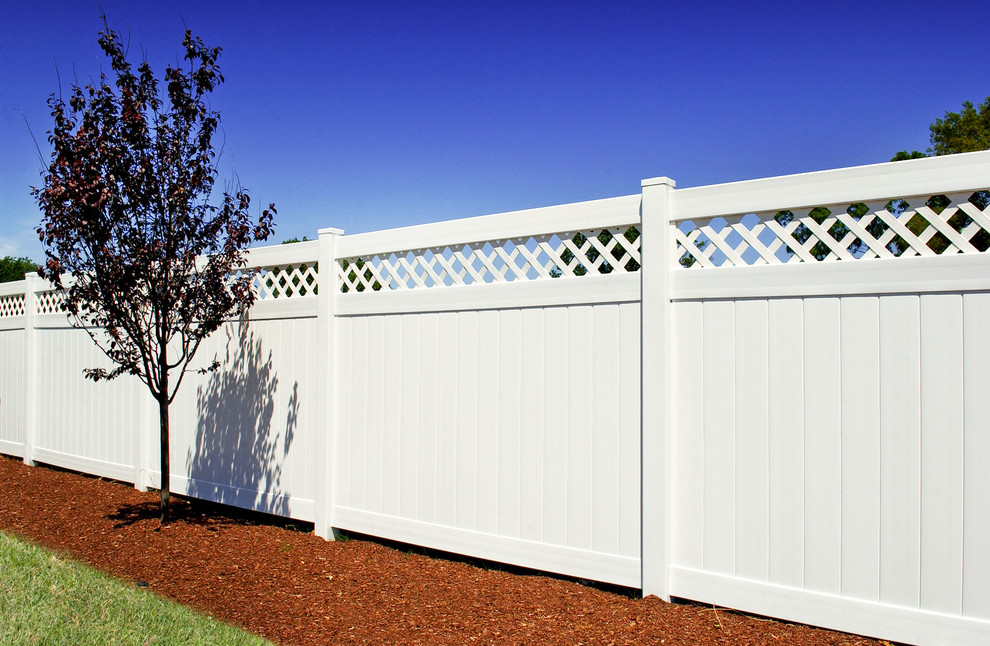Classic White Pvc Privacy Vinyl Fence Panels With Lattice Topper From Illusions Traditional Landscape New York By Illusions Vinyl Fence