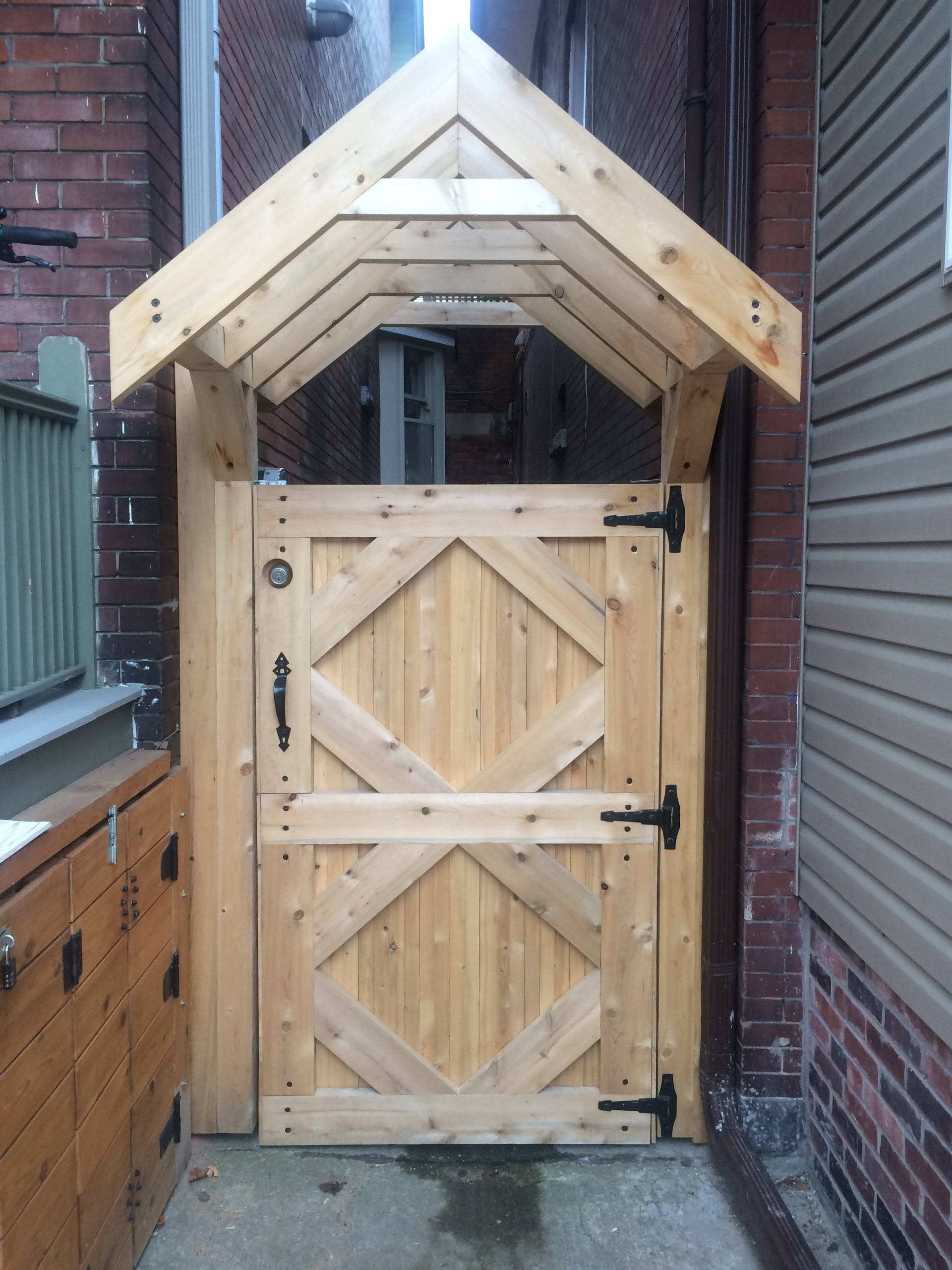 springhetti custom outdoor living on 75 Beautiful Gray Privacy Landscaping Pictures Ideas March 2021 Houzz