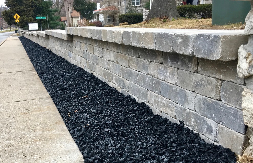 Cresswell (retaining wall, brick walkway, grading, and mulch