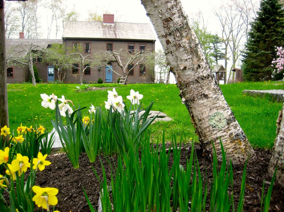 CumberlandForeside Garden Traditional Landscape Portland Maine