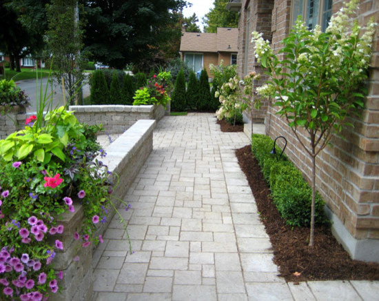 This is an example of a traditional landscaping in Toronto.