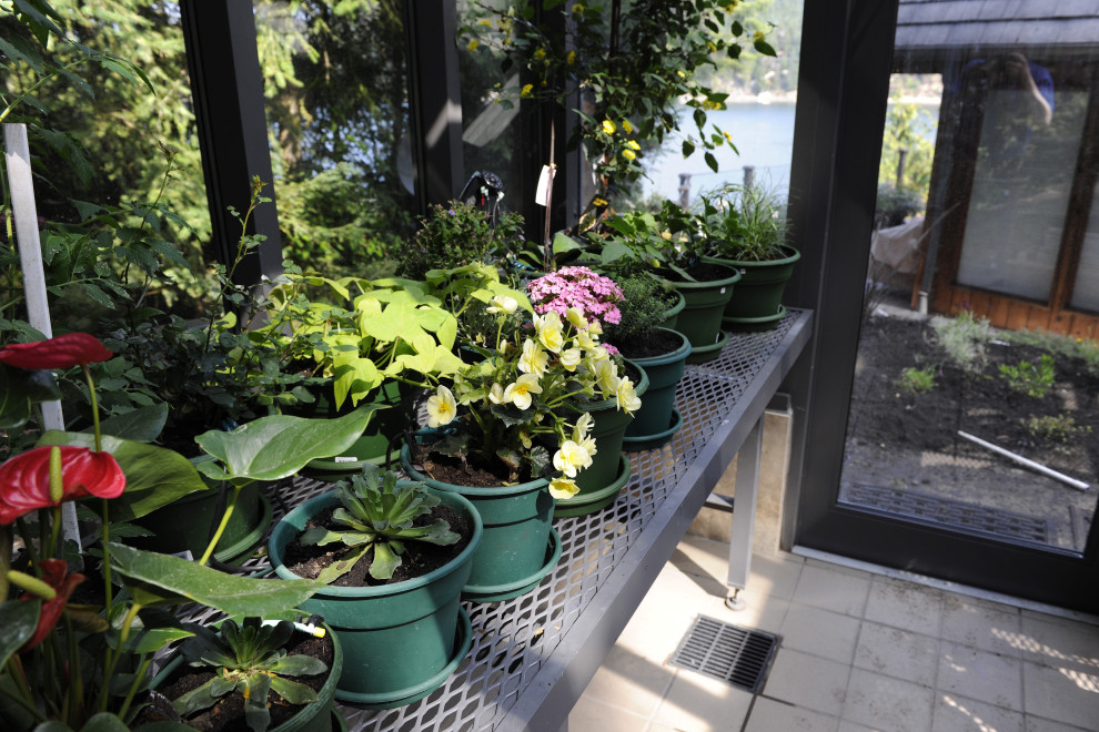 Custom Estate Greenhouse Contemporary Landscape Toronto by