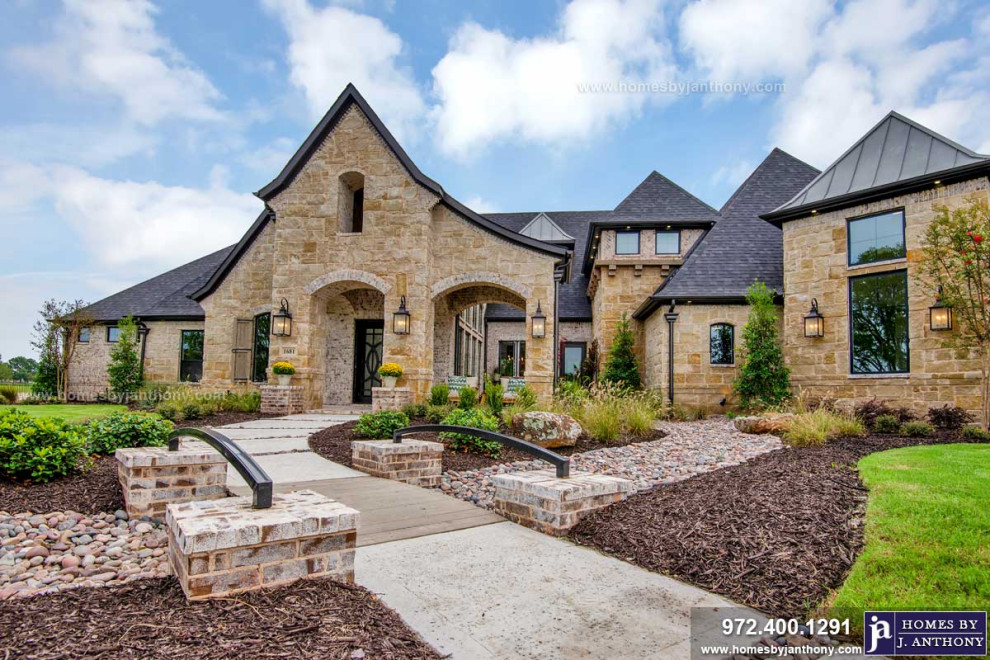 Custom Home in Lucas, TX Traditional Landscape Dallas by Homes