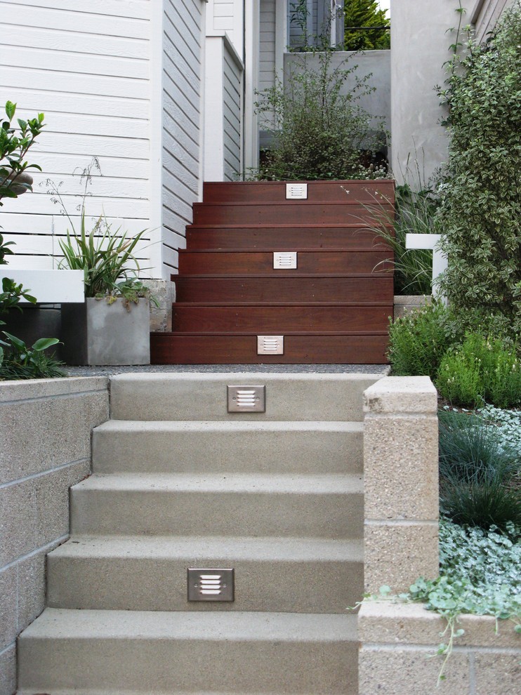 Photo of a contemporary hillside landscaping in San Diego.
