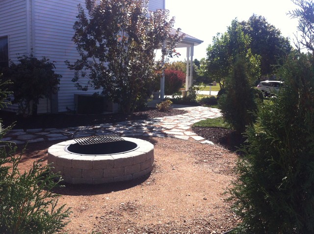 Decomposed Granite Fire Pit Patio Traditional Garden Chicago By Hively Landscaping Inc Houzz Au