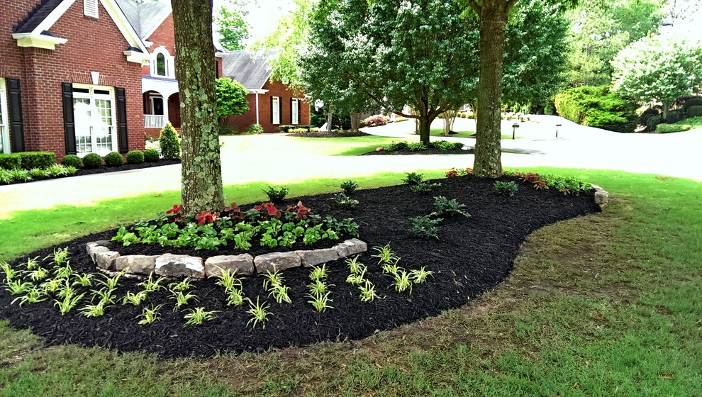 Deerlake Subdivision Alpharetta, GA Traditional Landscape