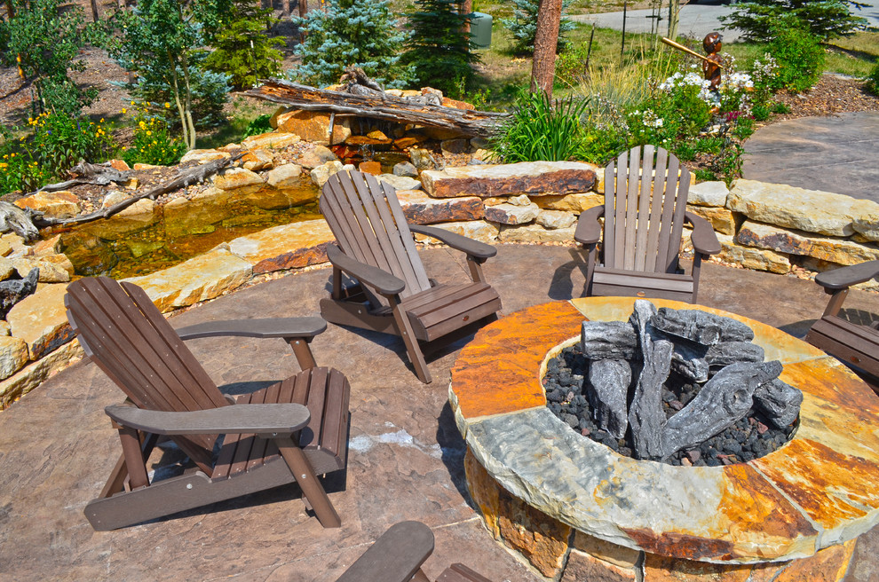 Photo of a rustic patio in Denver.