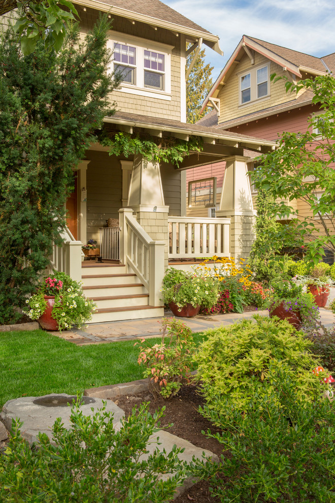 Источник вдохновения для домашнего уюта: участок и сад на переднем дворе в стиле кантри