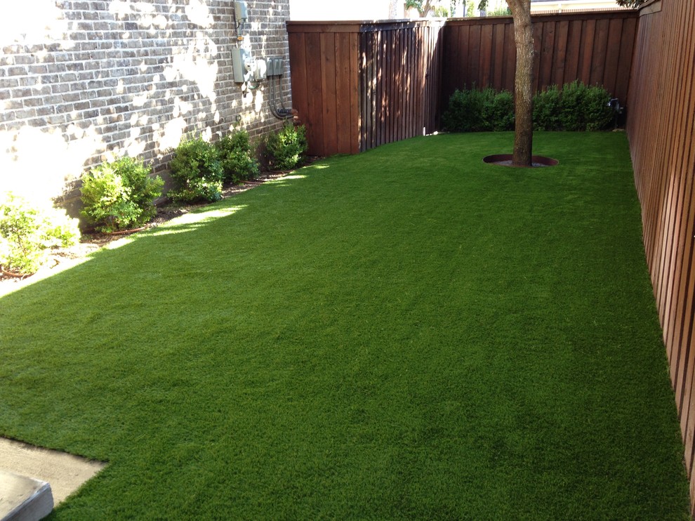 Dog Turf Installations Traditional Landscape Dallas by