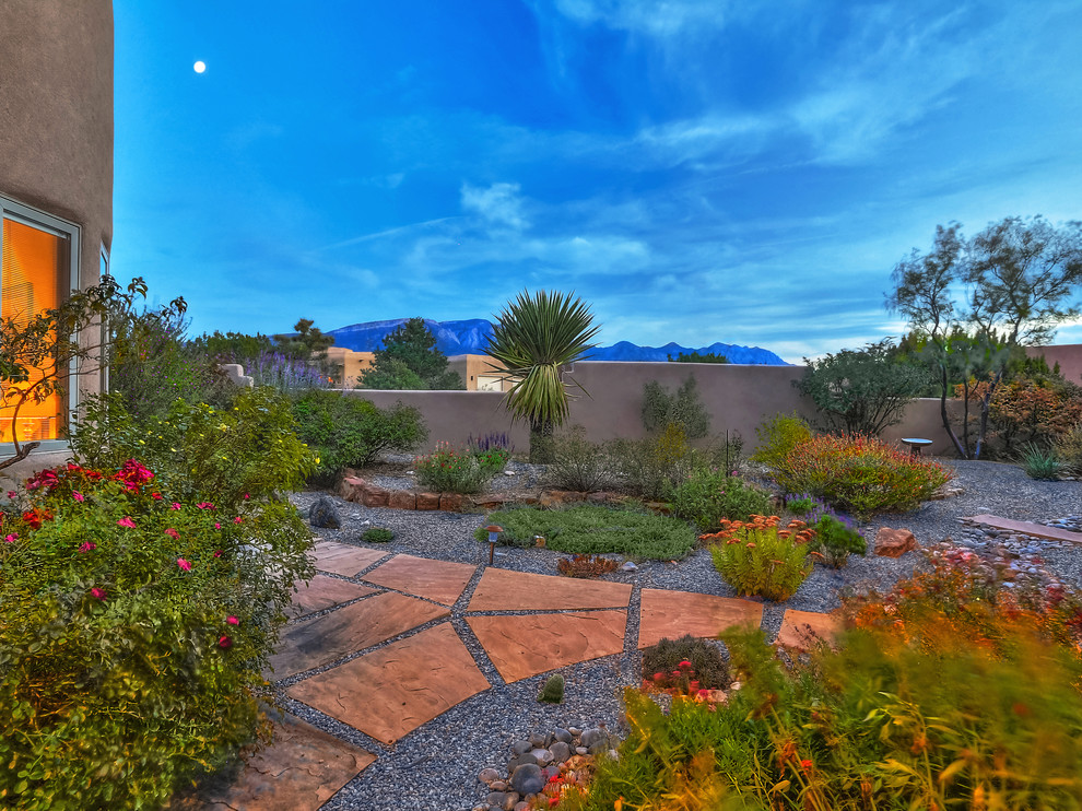 Dramatic Southwestern Style Home - Southwestern - Landscape