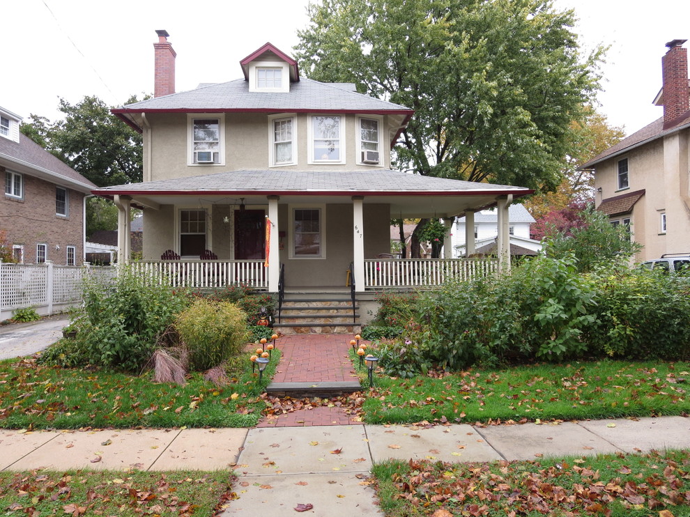 Drexel Hill native bird and butterfly garden Contemporary Landscape