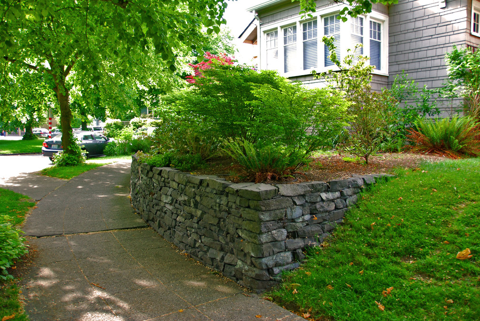 The Ultimate Guide To Planning and Building Dry Stone Walls for Homeowners