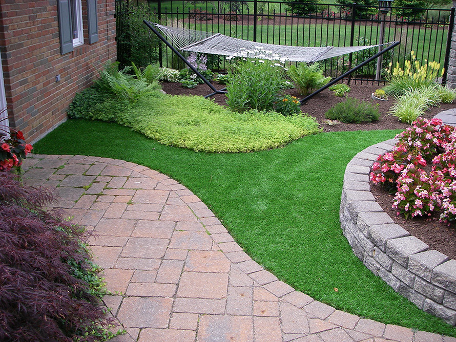 Dupont Foreverlawn Select Synthetic Grass Traditional Landscape