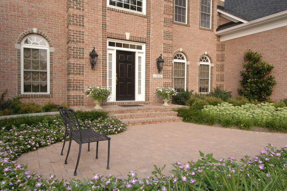 Entry Gardens Traditional Landscape DC Metro by Garden Gate