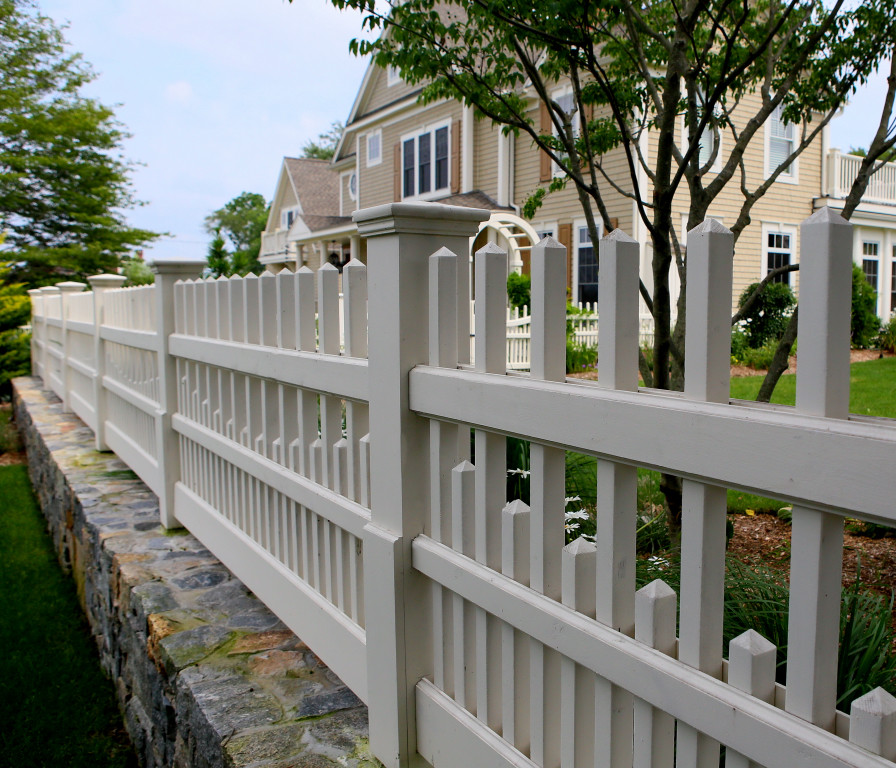 Essex, Connecticut Cedar Wooden Picket Fence & Arbor Traditional