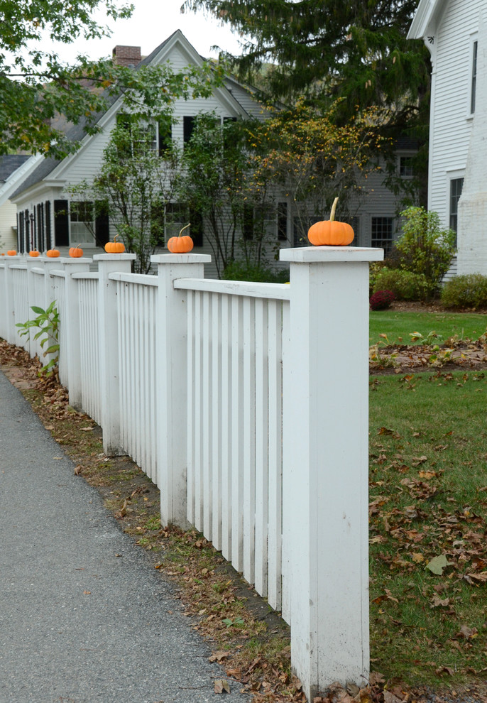 This is an example of a traditional landscaping in Burlington.
