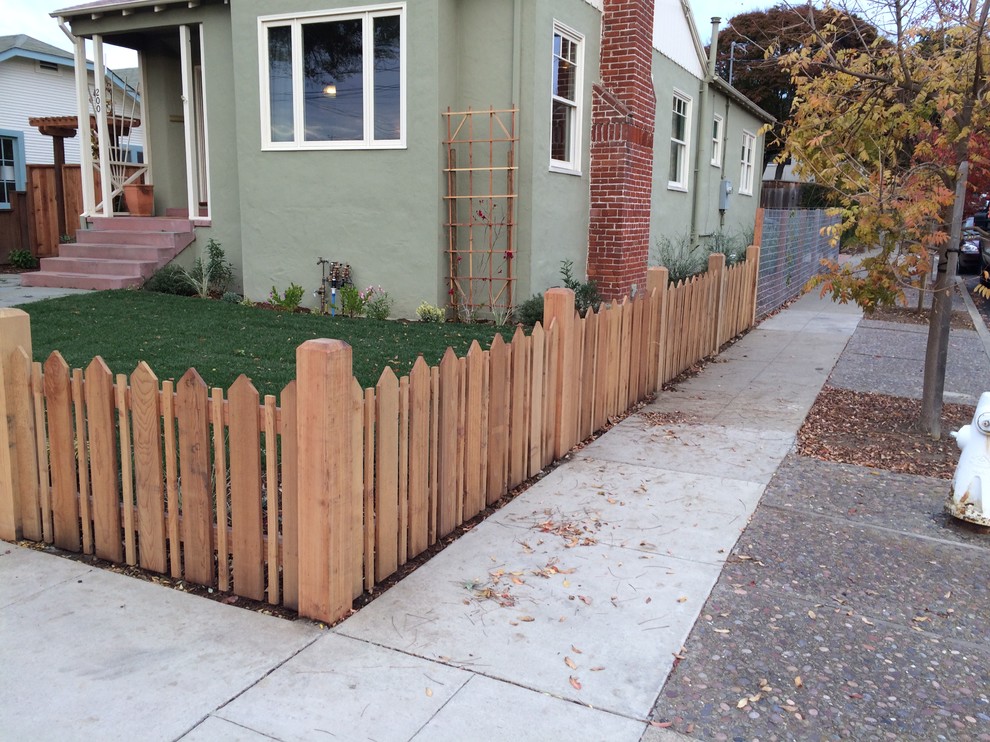 Fencing Traditional Landscape San Francisco by SG Construction