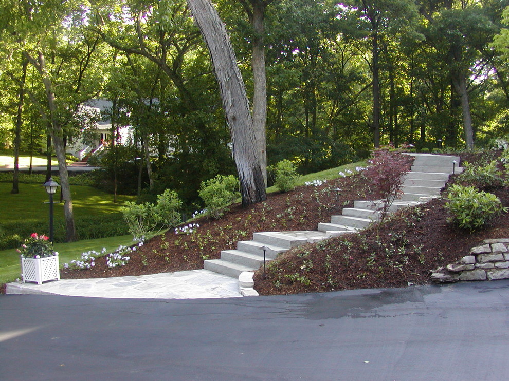 Flagstone Walkway & Steps - Traditional - Landscape - St Louis - by ...