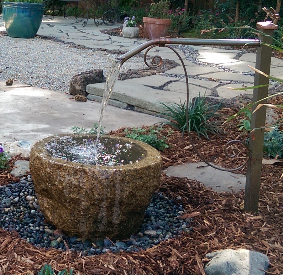 This is an example of a small craftsman backyard landscaping in Sacramento.