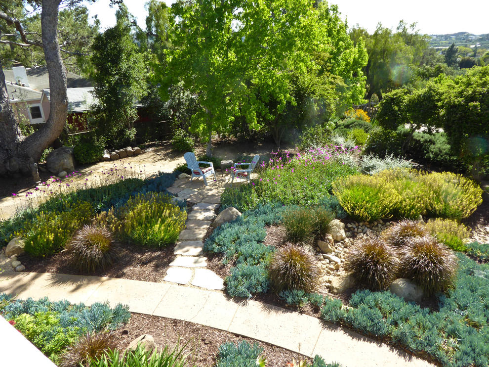 Photo of a small mediterranean landscaping in Santa Barbara.
