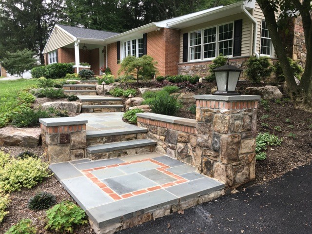 Front and Side Yard Entrance Gardens in Reisterstown - Traditional