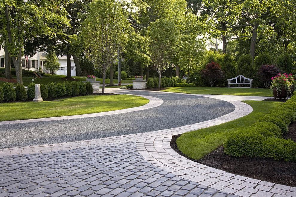 Front Lawn And Gravel Driveway, Front Garden Ideas With Gravel Driveway