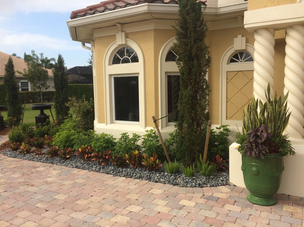 Front Yard Landscape - Traditional - Landscape - Miami - by Tri County