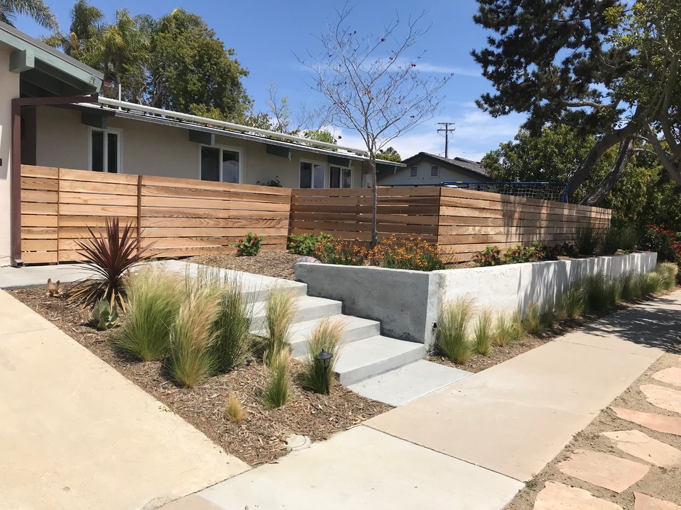 Front Yard Landscaping Contemporary Landscape San Diego By Groundswell Landscaping Houzz 4449