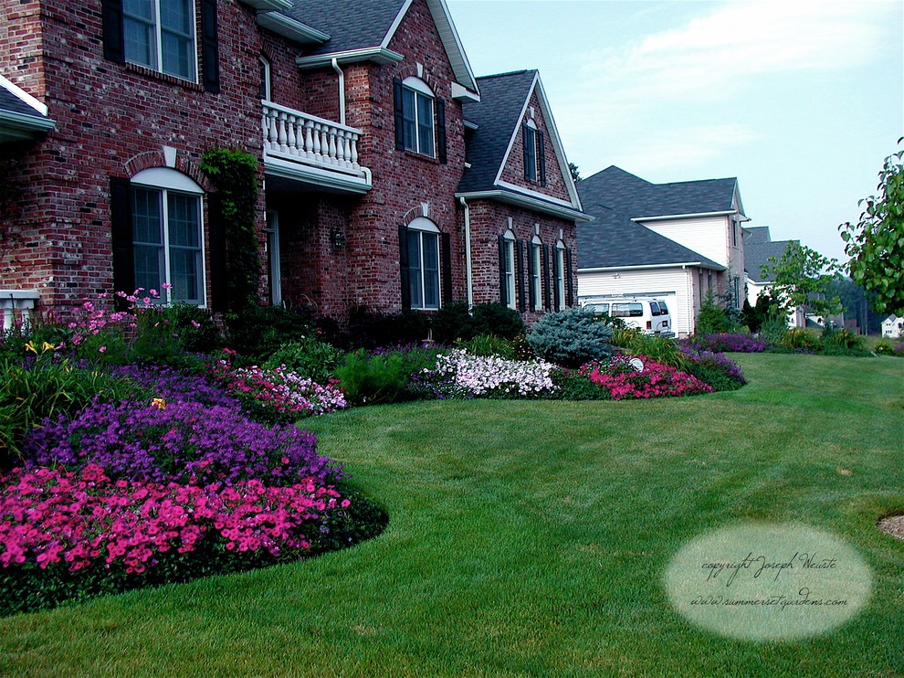 This is an example of a traditional landscaping in New York.