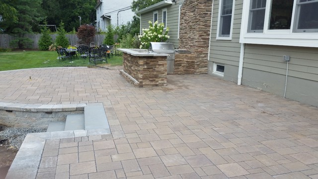Full renovation of outdoor living area, Wyckoff, NJ - Moderne - Jardin