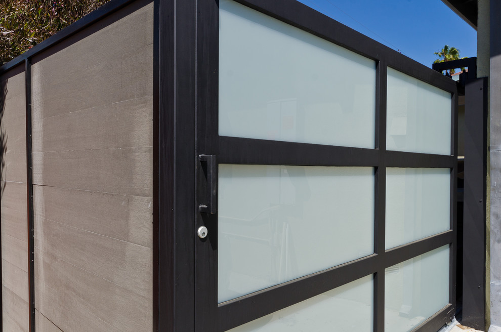 Glass Gates and Garage Door in Culver City Contemporary Landscape
