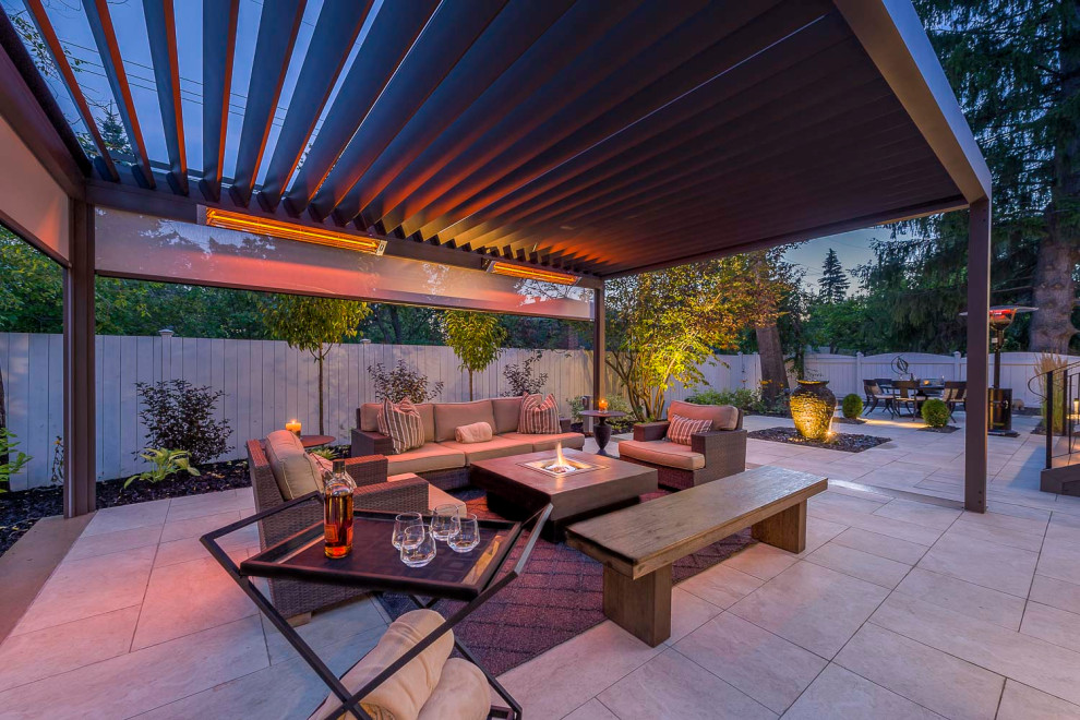 Glenora Traditional Landscape Edmonton by Garden Designs By