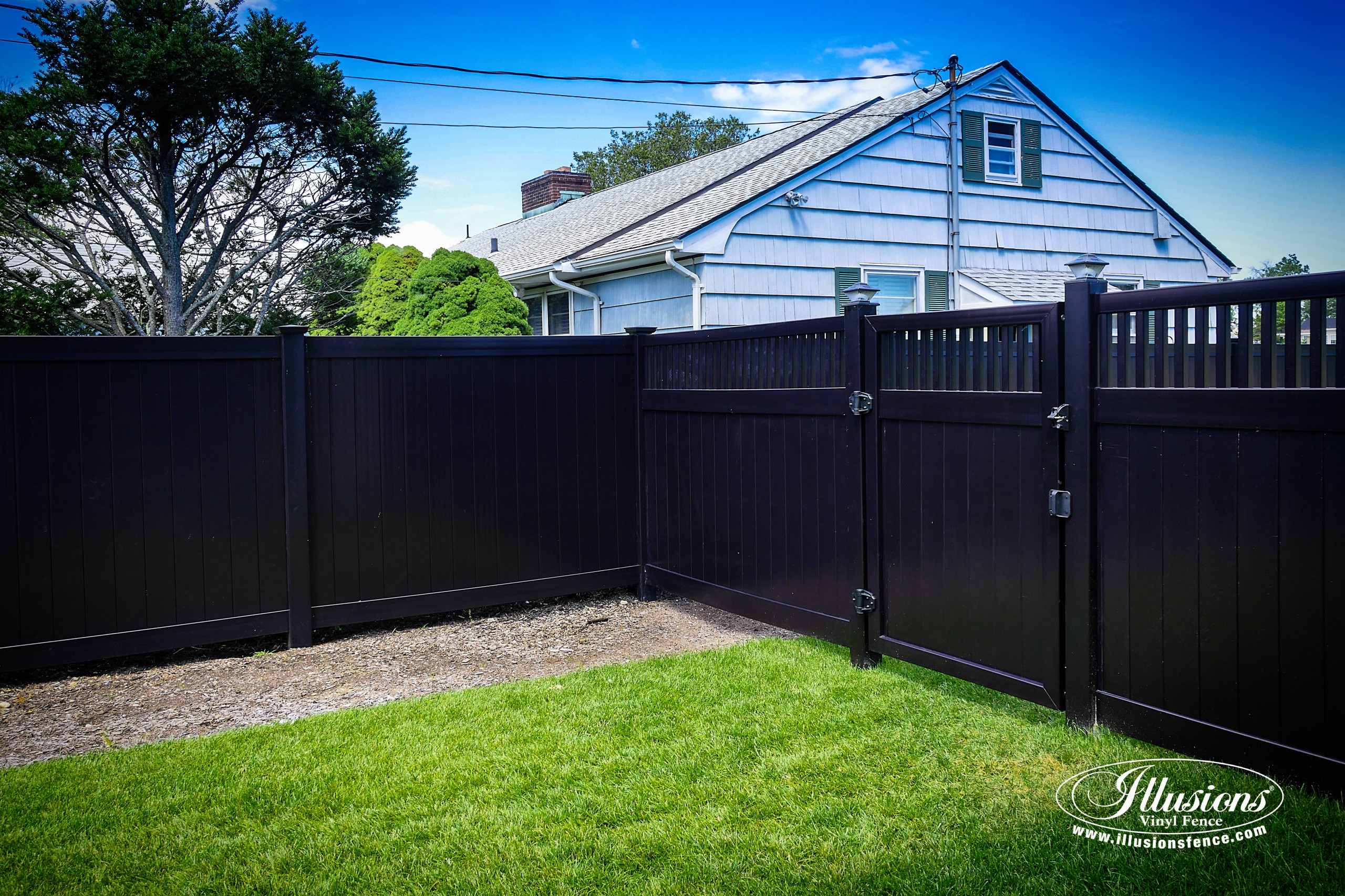 Gorgeous Black Pvc Vinyl Privacy Fence Panels From Illusions Vinyl Fence Contemporary Landscape New York By Illusions Vinyl Fence Houzz