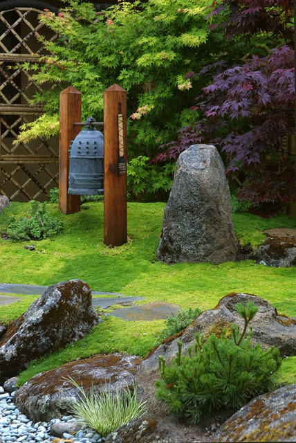 Jardin japonais miniature – un concentré du monde  Small japanese garden,  Miniature japanese garden, Miniature zen garden