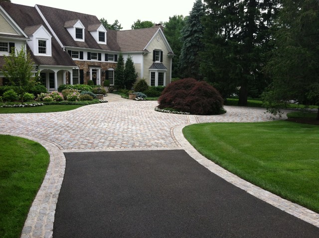 Granite Driveway block - American Traditional - Garden - New York - by ...