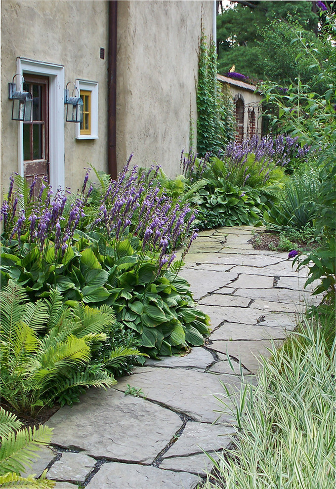 This is an example of a farmhouse garden in Philadelphia.