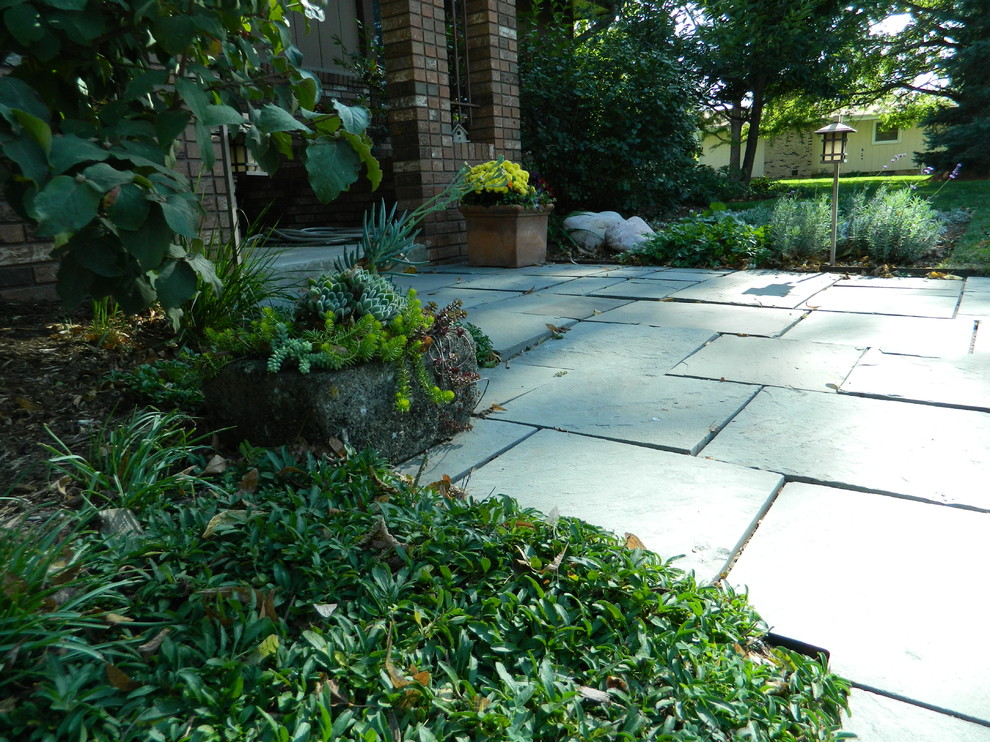 Hardscapes Craftsman Landscape Omaha by Kinghorn Gardens Houzz