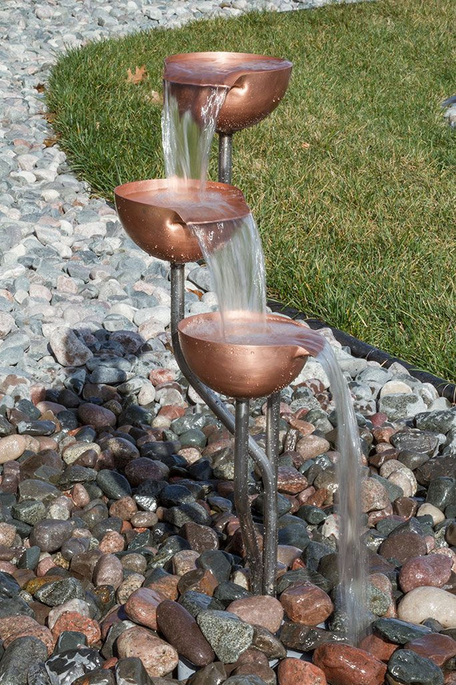 Inspiration for a water fountain landscape.